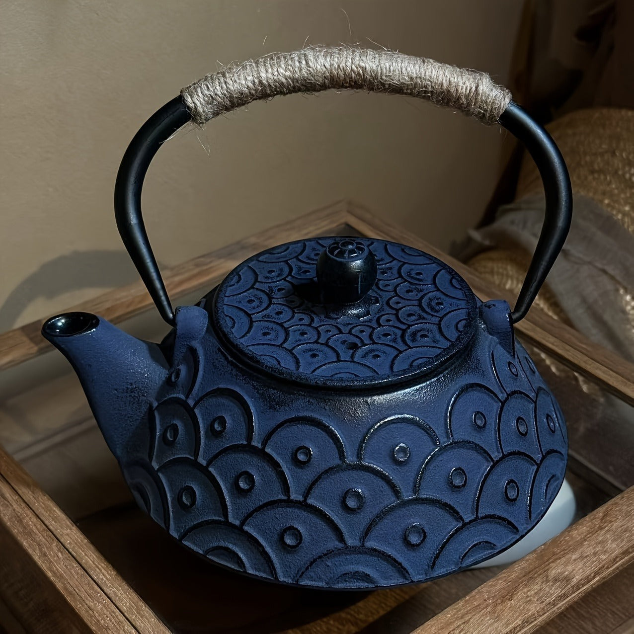 Japanese-Inspired 30.43oz Blue Fish Scale Enamel Cast Iron Teapot with Detachable Stainless Steel Infuser - Perfect for Brewing & Kung Fu Tea Ceremonies, Ideal Birthday or Holiday Gift