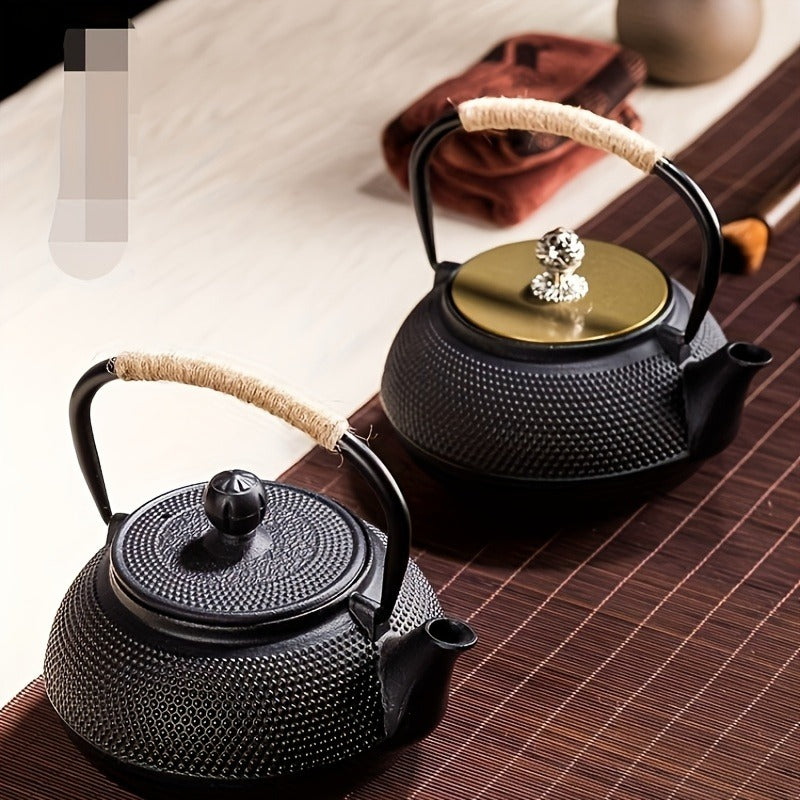 Cast Iron Teapot, Japanese Style, Tea Kettle with Removable Stainless Steel Infuser Internal Enamel Iron Teapots with classic style, Beautiful Pattern