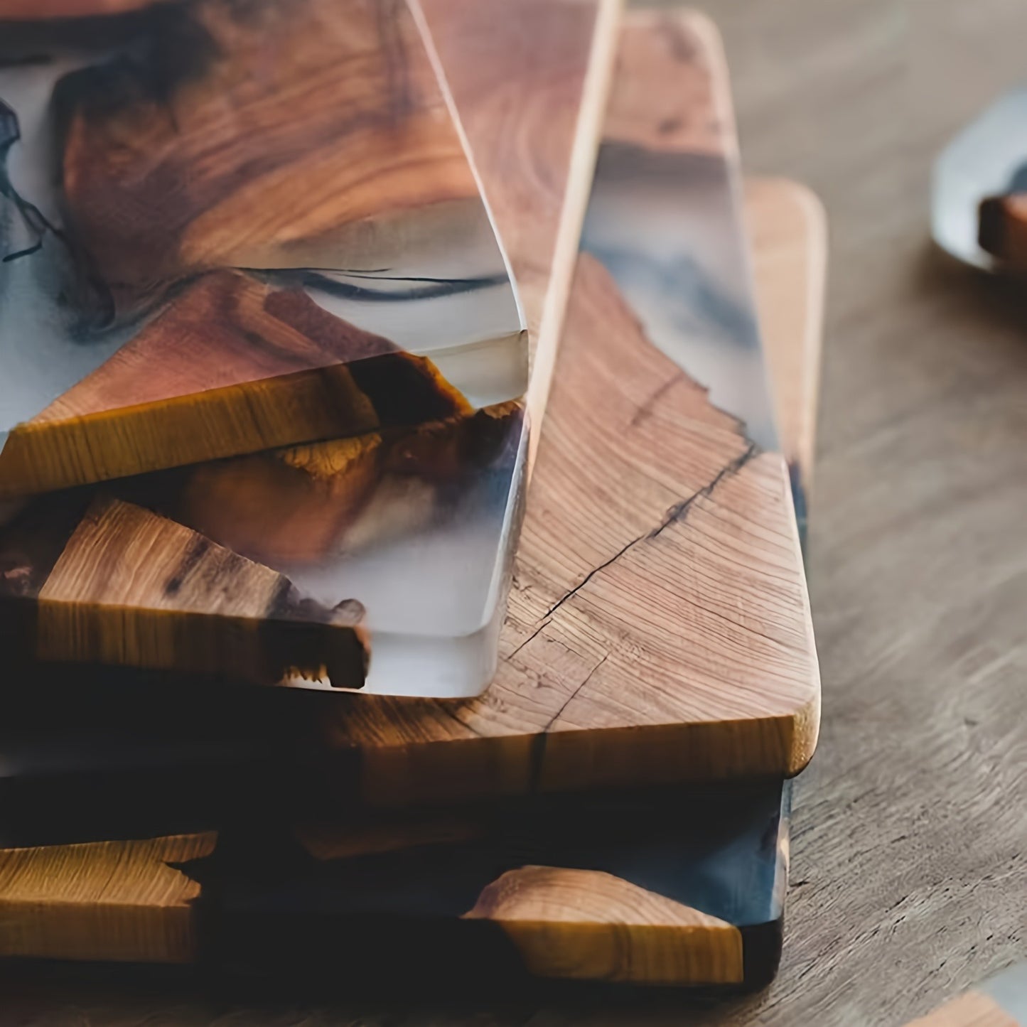 4pcs, Handmade Drink Coaster Set Modern Wooden Coasters Epoxy Resin Cedar Coster for Coffee Table, Tabletop Protection Decor (Epoxy Resin Cedar Coster)
